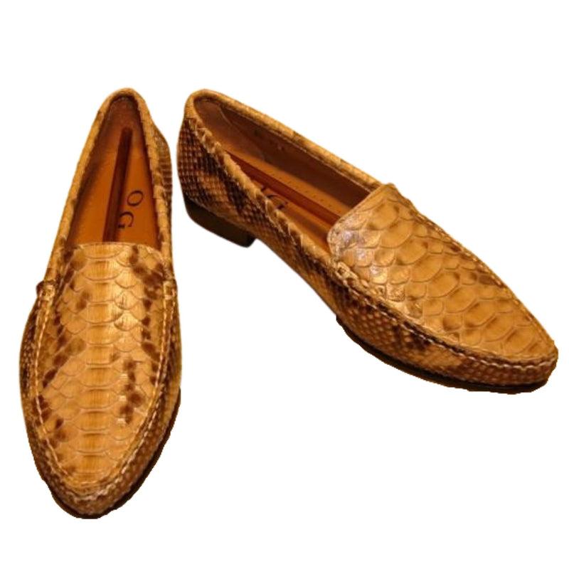 WOMEN'S MOCCASINS