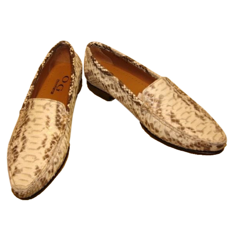WOMEN'S MOCCASINS